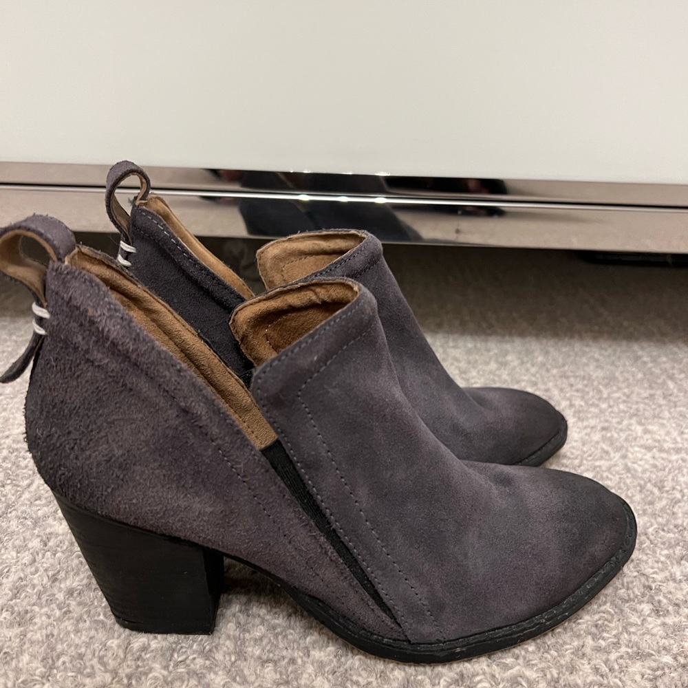 Jeffrey Campbell Rosalie Ombré suede bootie